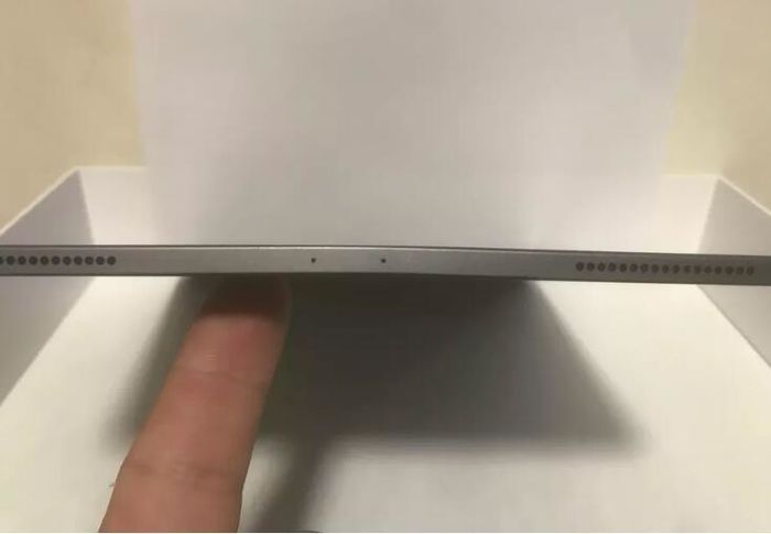 蘋(píng)果承認(rèn)部分新款iPad Pro輕微彎曲，但不影響性能